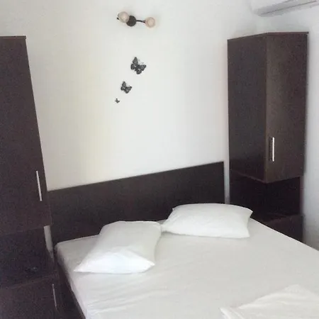 εlada Pensjonat Costinesti