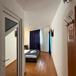 εllada Costinesti