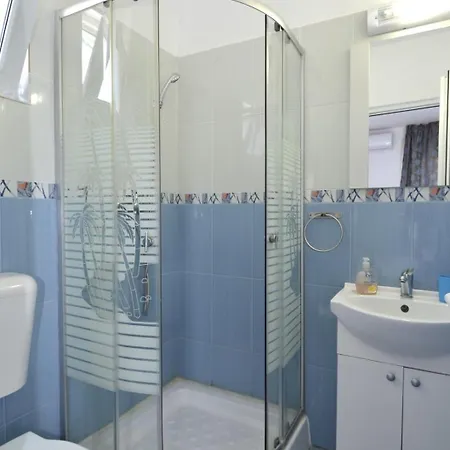 Guest house εllada 3*