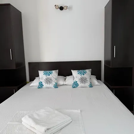 εllada 3* Costineşti