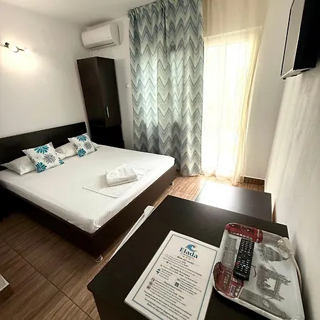 εllada 3* Costineşti